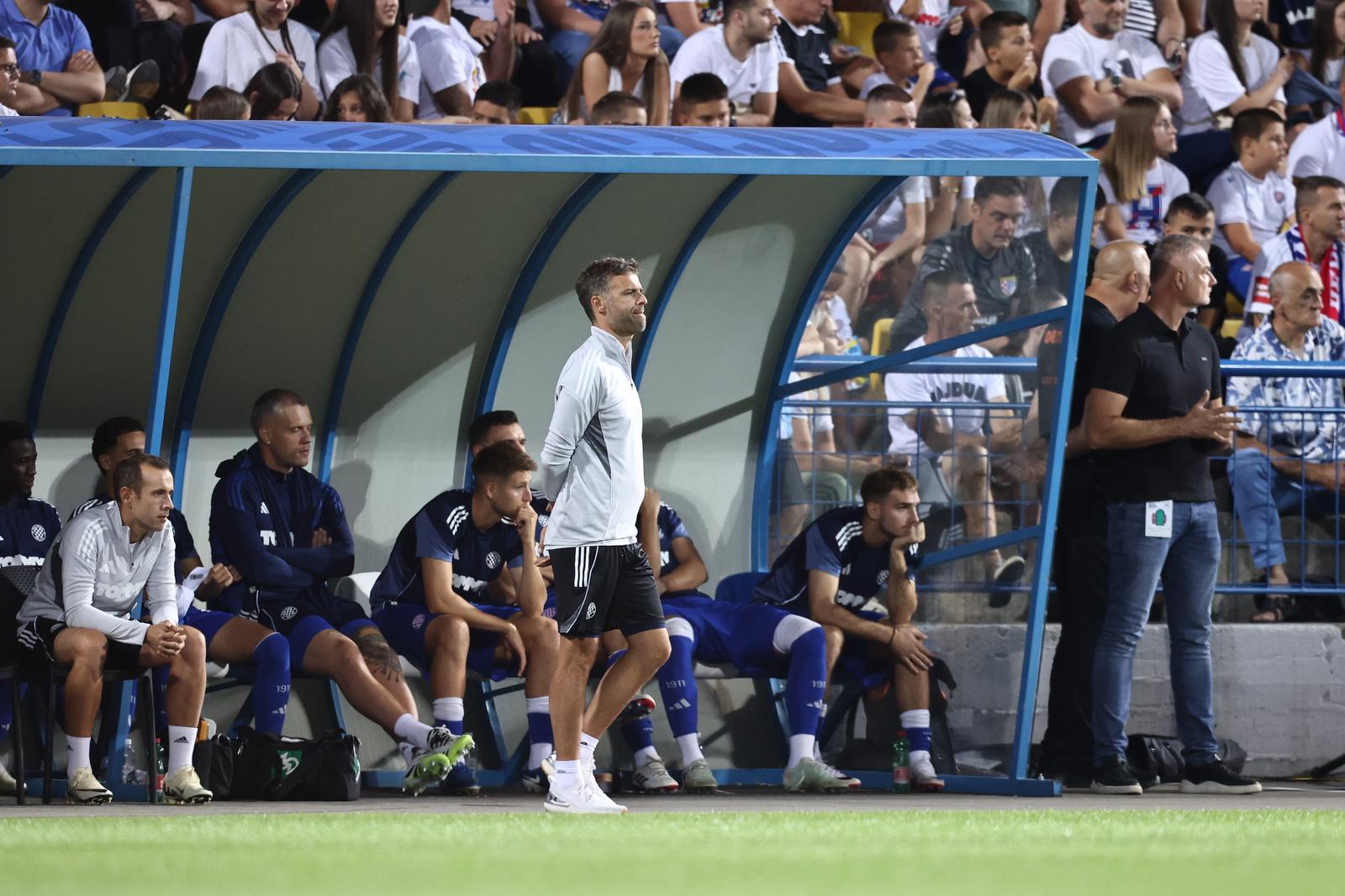 Posušje: Prijateljska utakmica Posušje – Hajduk u rasprodanom stadionu