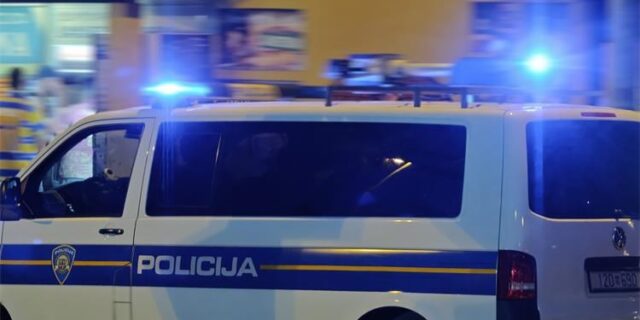 policija kombi
