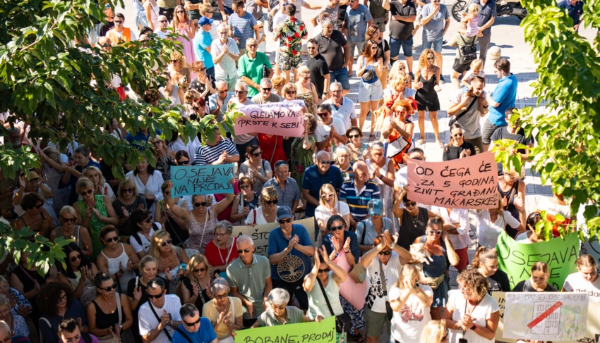 02-prosvjed-osejava-makarska-43