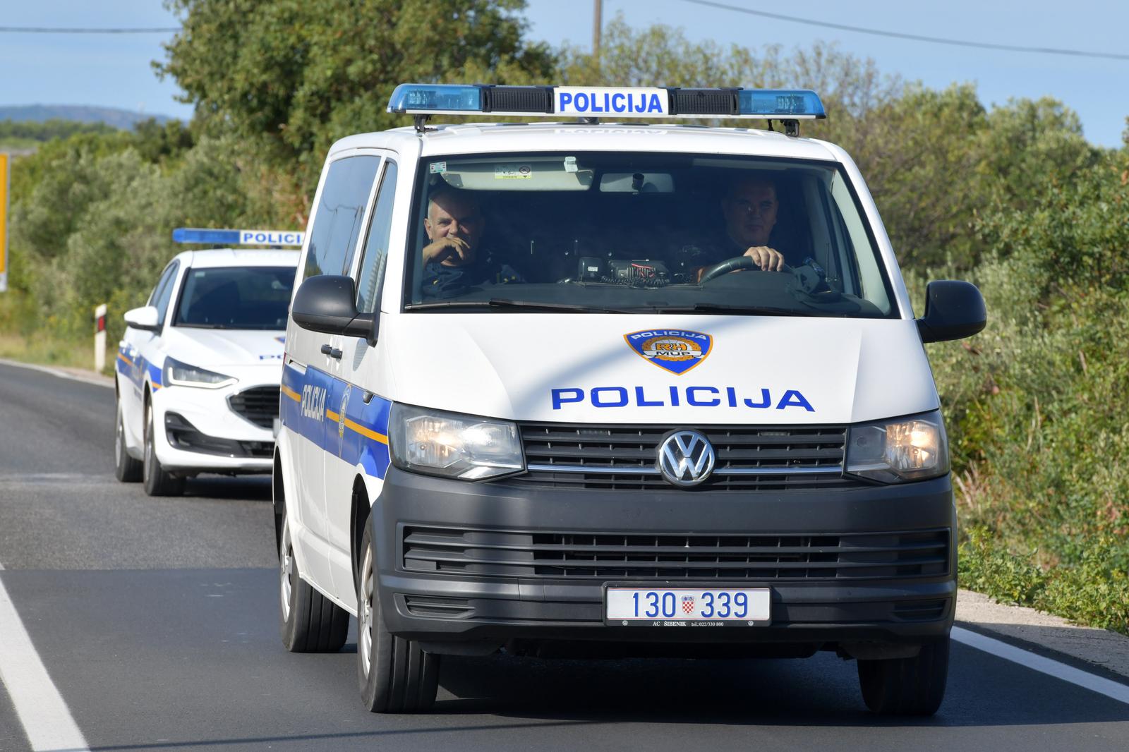 �ibenik: Policijska vozila