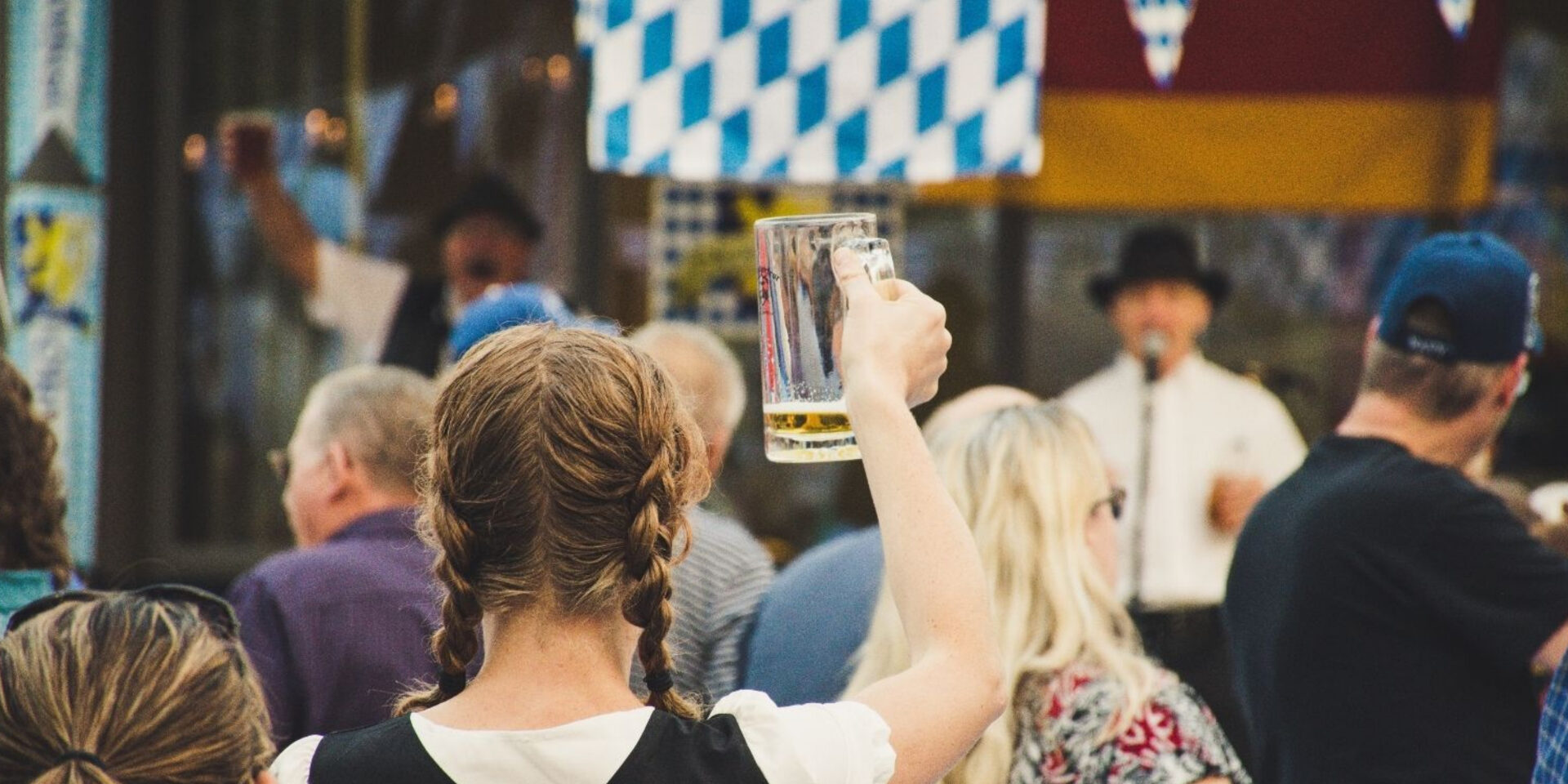 Ilustracija – Oktobeer Fest Zagreb