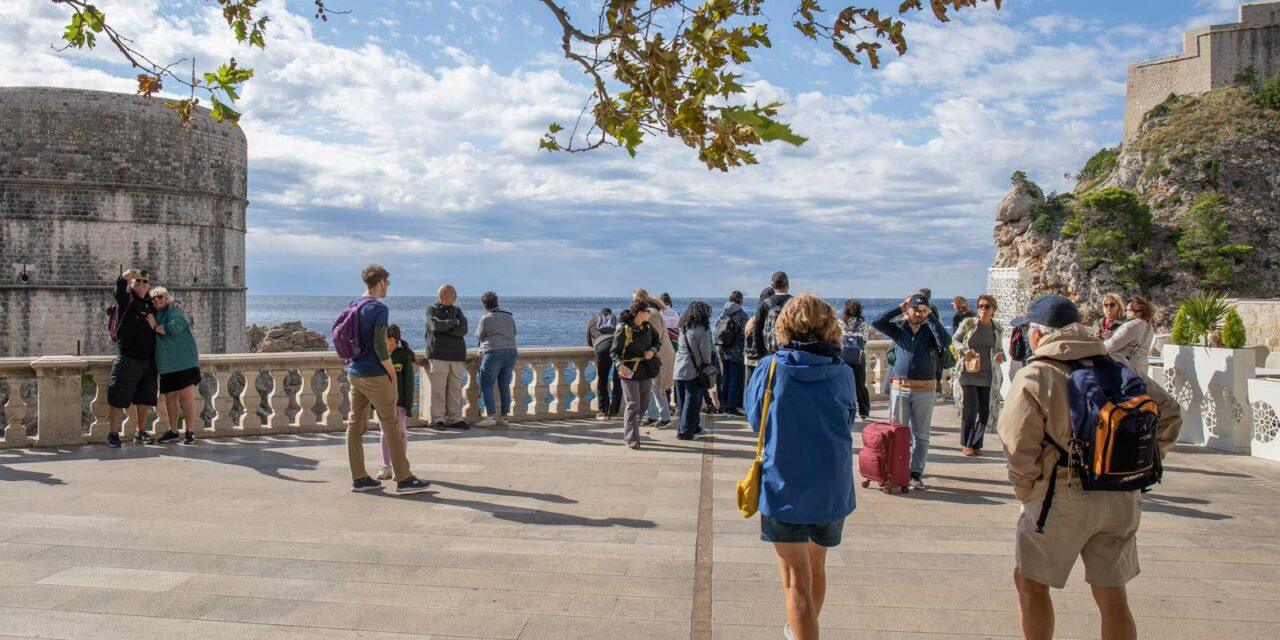 Dubrovnik: Zahlađenje uz jaku buru