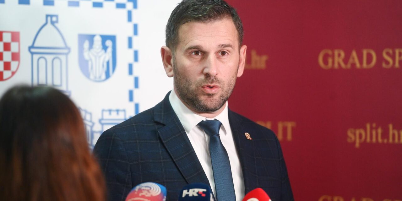 Split: Izvanredna konferencija za medije gradonačelnika Tomislava Šute