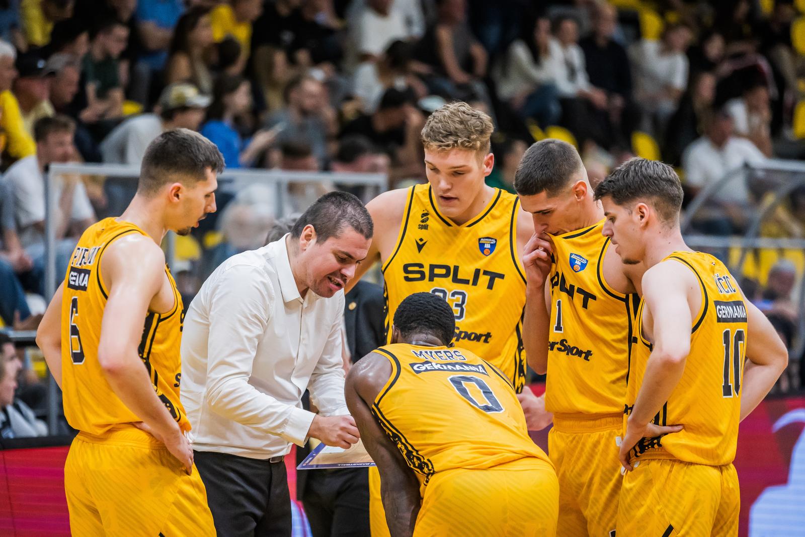 Split: Košarkaška utakmica između KK Split I KK Partizan