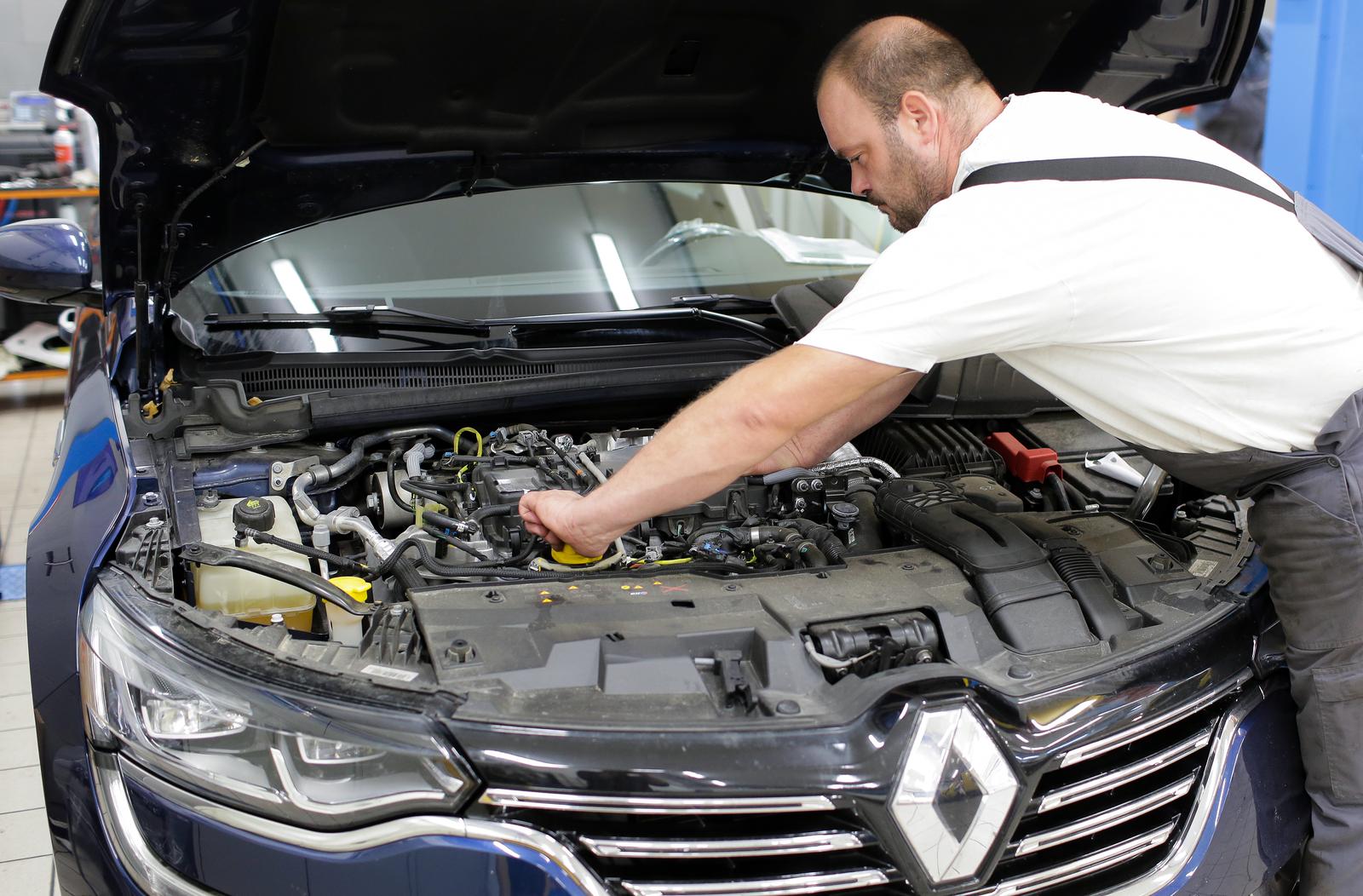 Servis automobila