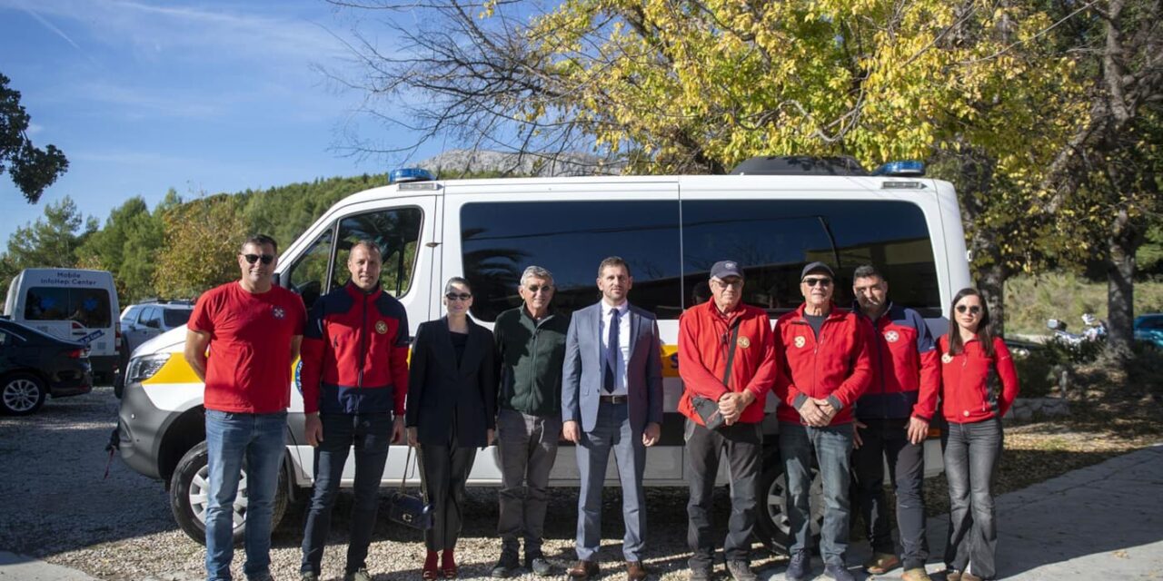 2025_11_11_hgss—primopredaja-automobila-9