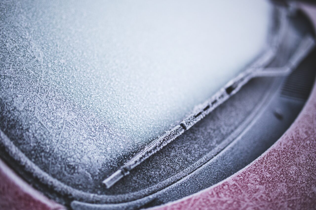 frozen-car-crystal-1280×853