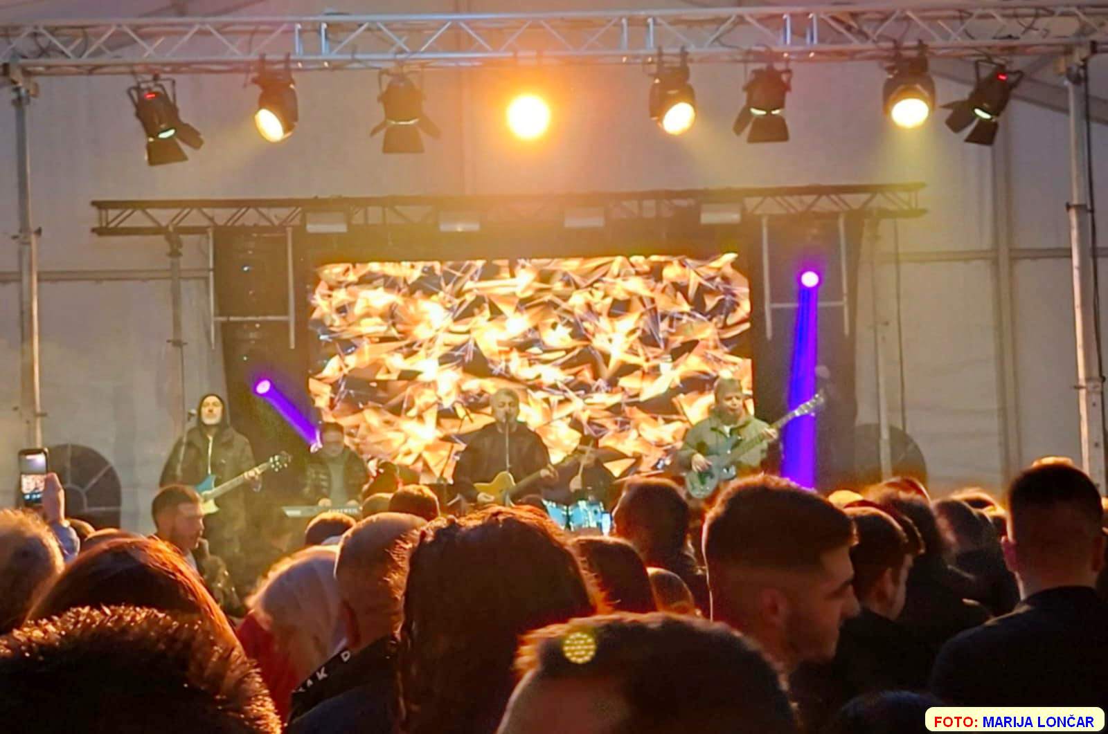 Advent Zmijavci grupa Dalmatino4 – 021 portal