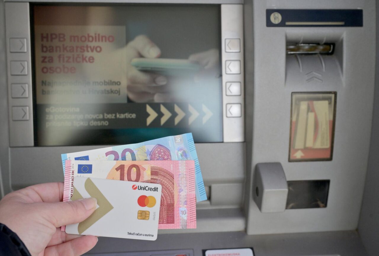 Banke od početka 2026. uvode pakete besplatnih osnovnih usluga