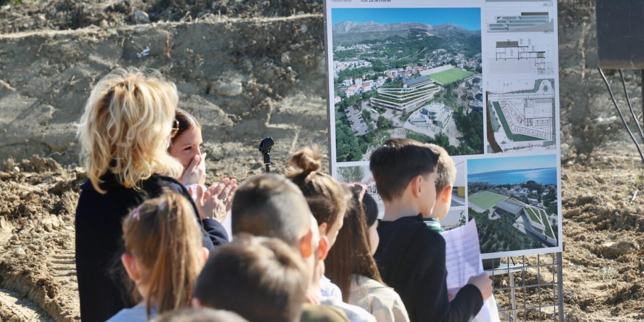 Podstrana: Svečanost polaganja kamena temeljca za osnovnu školu Miljevac.