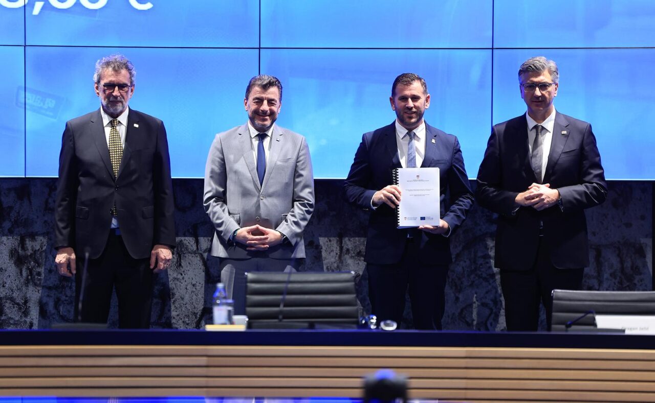 Grad Split osigurao više od 18,2 milijuna eura za tri osnovne škole ...