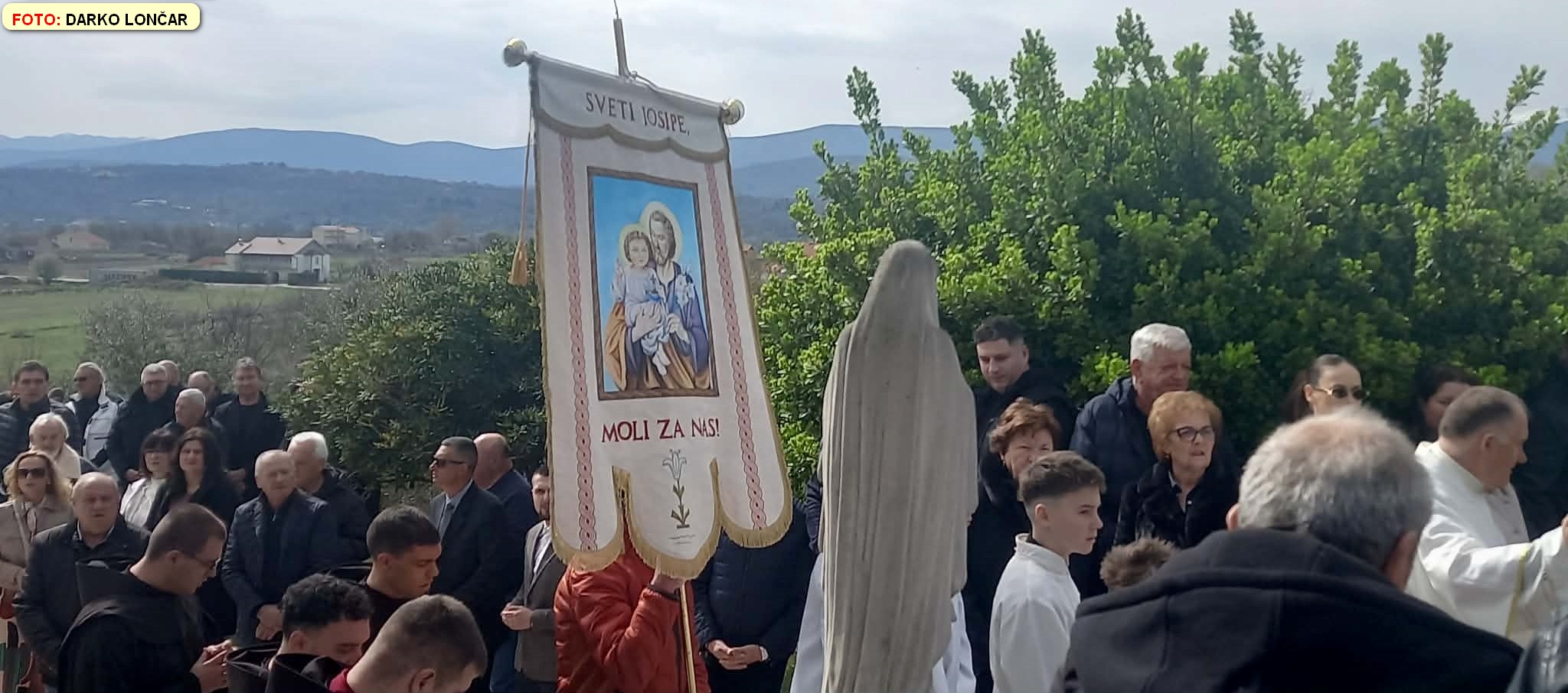 Procesija sv Josipu Glavina D – 021 portal