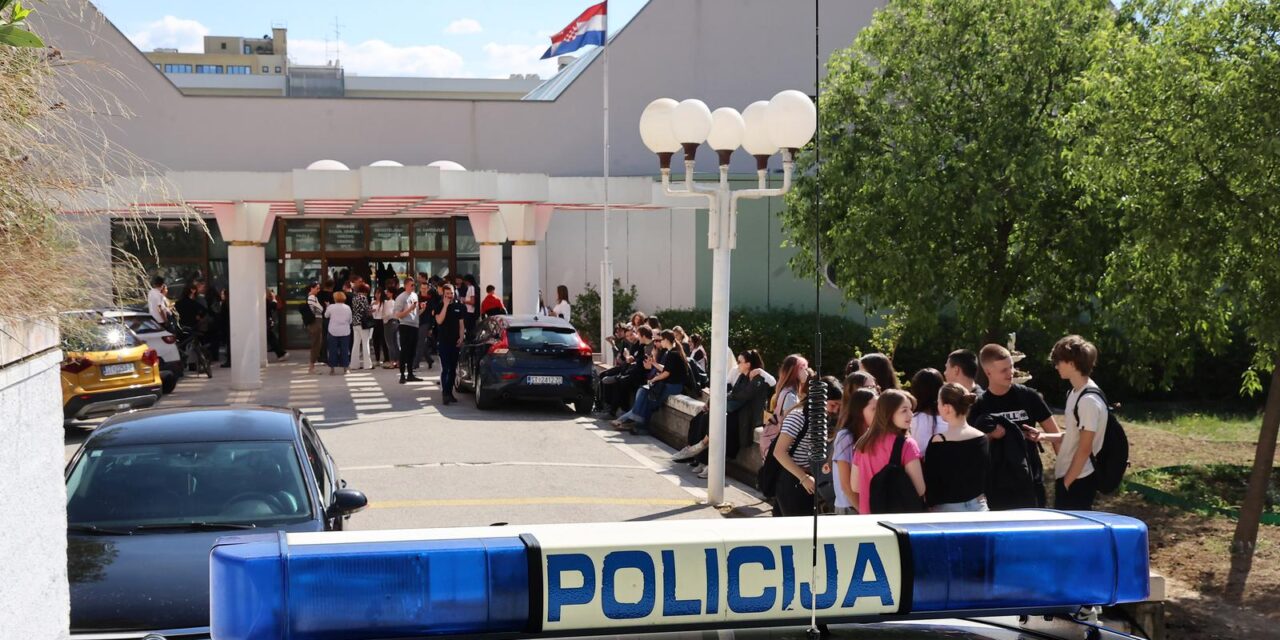 Split: Policija na terenu nakon dojava o bombi u školama