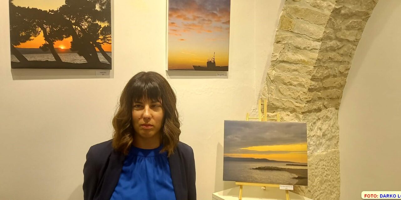 Stela Iljukić izložba Motivacija – 021 portal