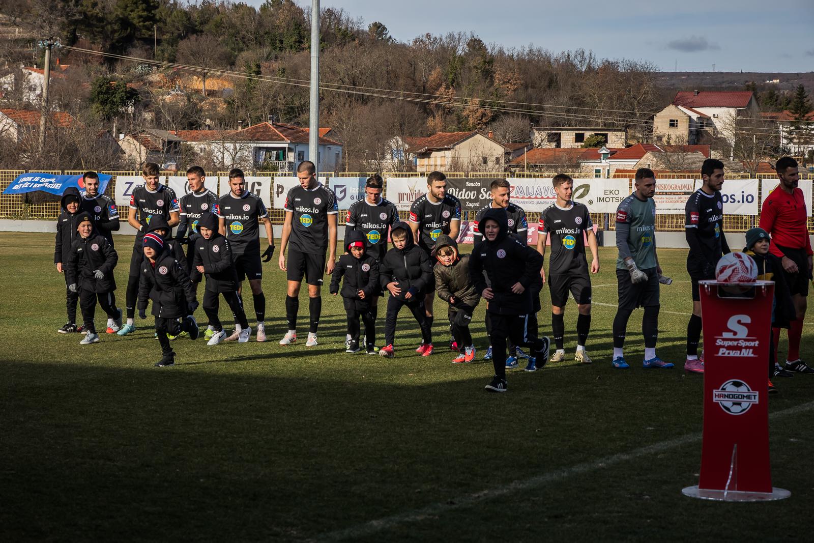 Zmijavci: Croatia Zmijavci i Hajduk odigrali prijateljsku utakmicu
