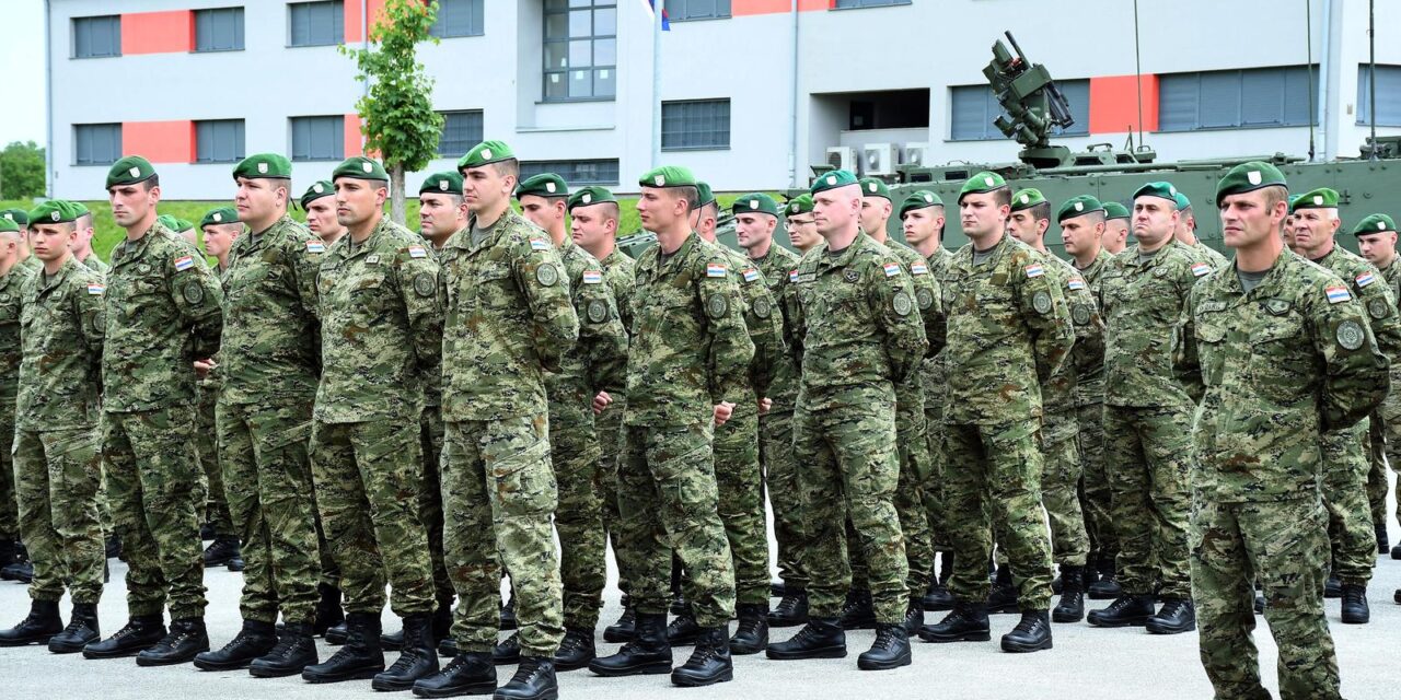 Petrinja: Svečano obilježavanje Dana 2. mehanizirane bojne „Gromovi“