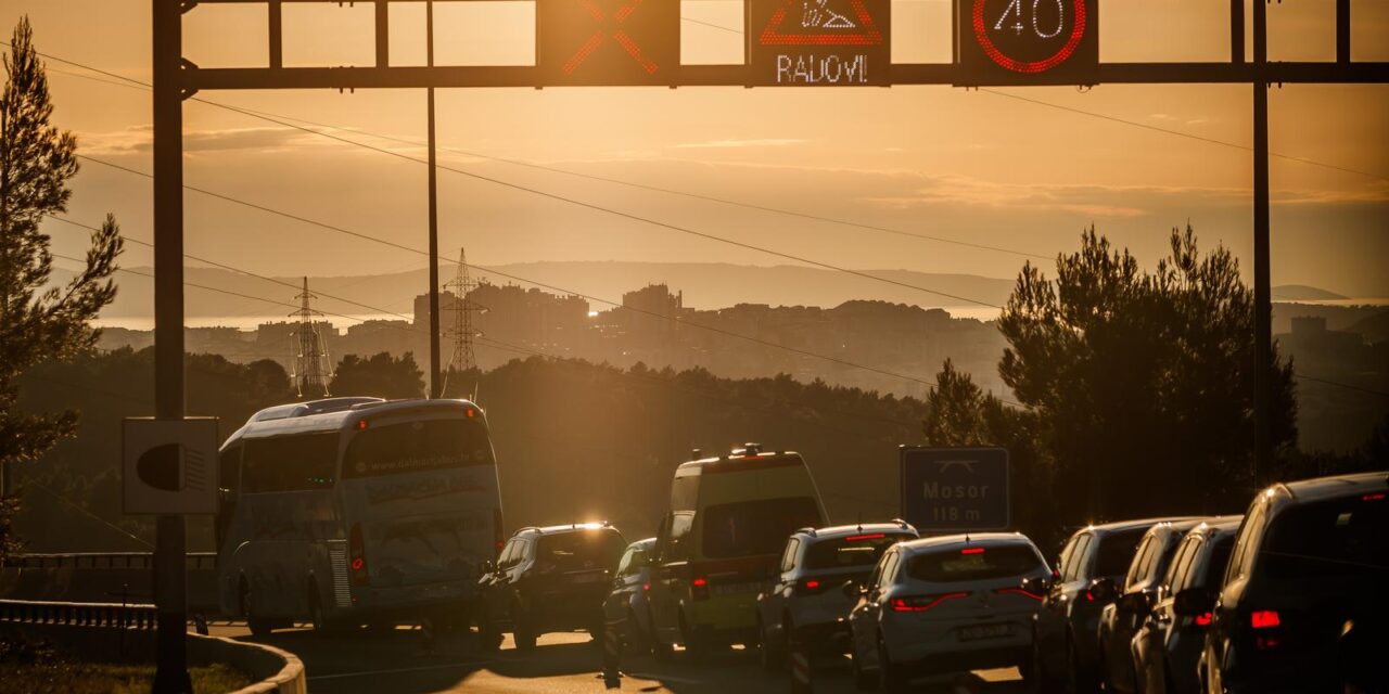 Gužva na brzoj cesti Dugopolje – Split