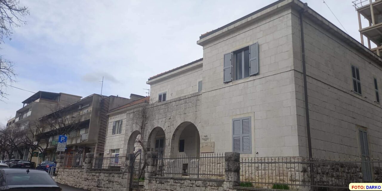 Gradska knjižnica Pavlinović IM – najava 021 portal