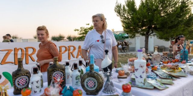 Pozdrav praski Podstrana26