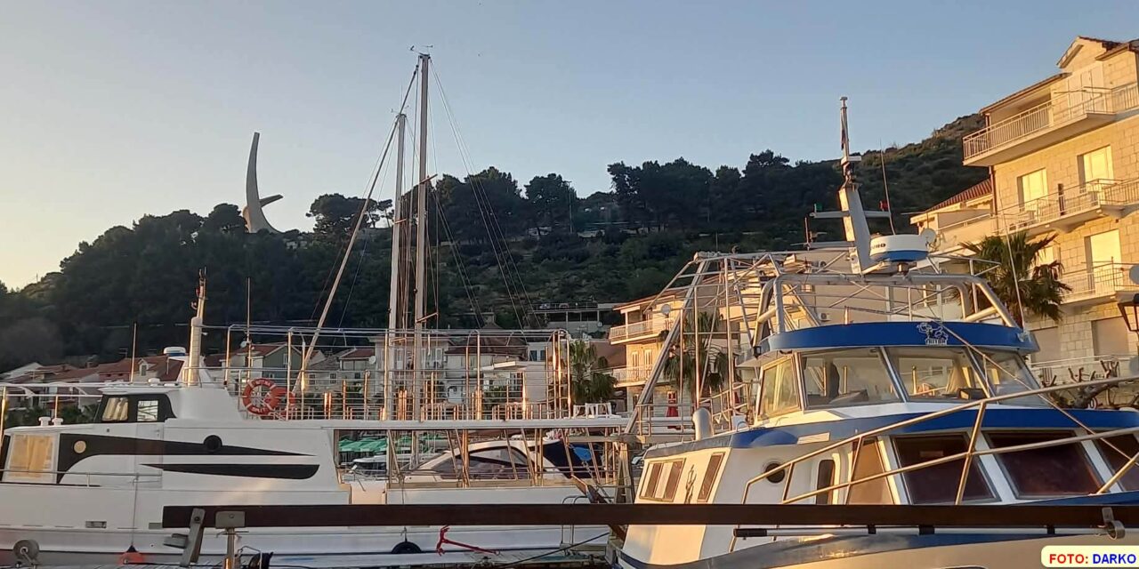 Panorama Podgora1 – najava 021 portal