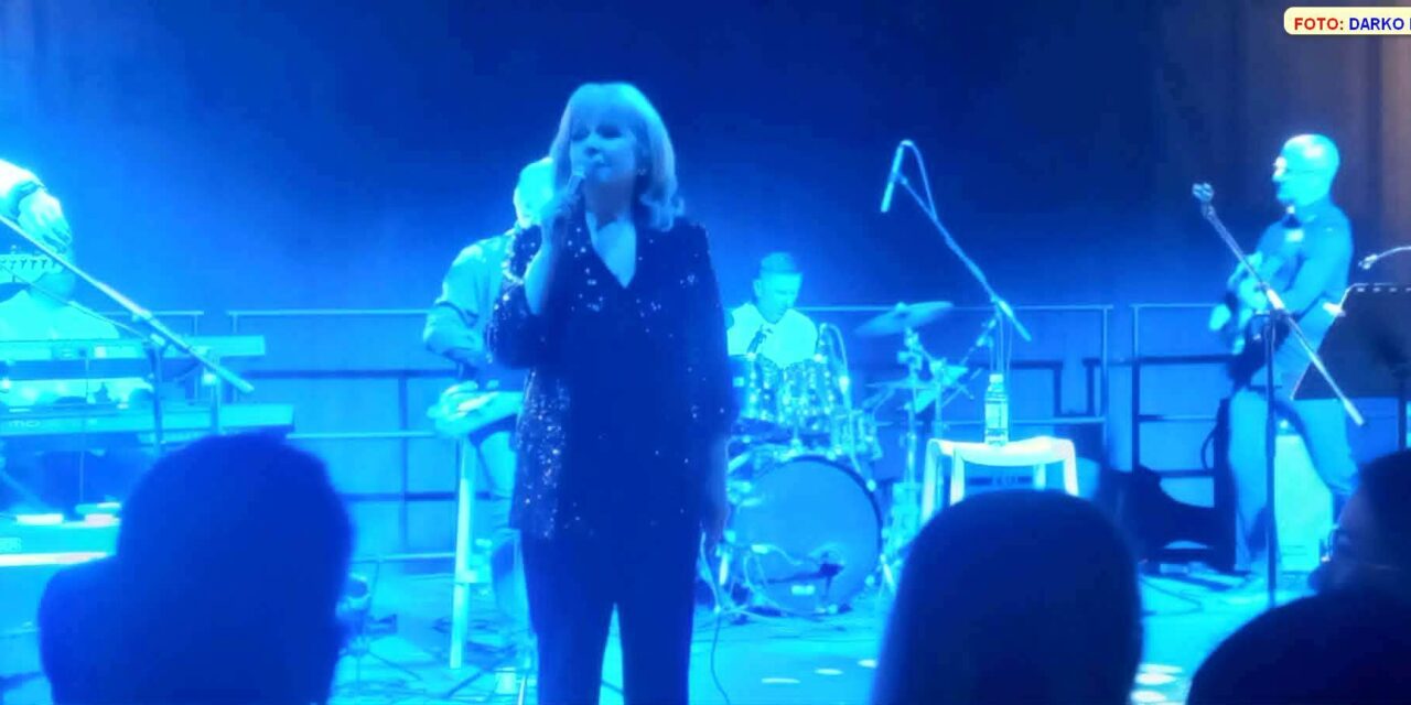 Koncert Jasna Zlokić – najava Brela 021 portal