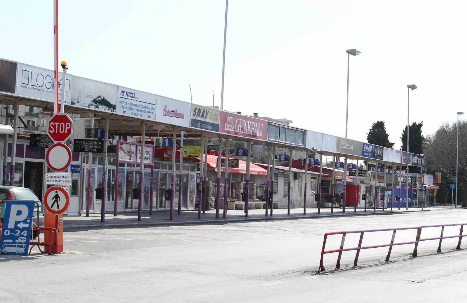 Split:  Sve je prazno na autobusnom kolodvoru nakon ukidanja me?ugradskih linija