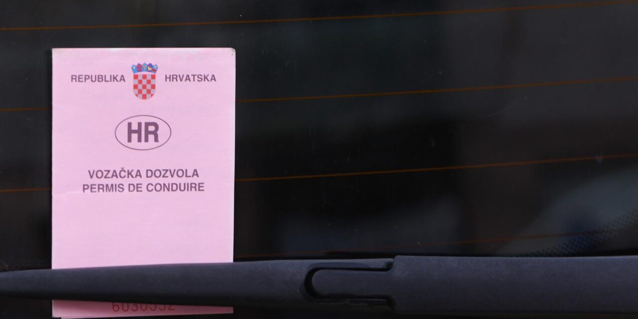 Velik broj vozača još uvijek ima stare vozačke koje će trajati do 2033. godine